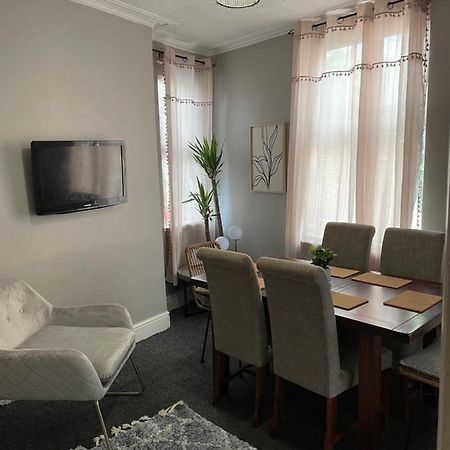 Perfect For Large Groups, Sleeps 15 Close To City Centreシェフィールド エクステリア 写真